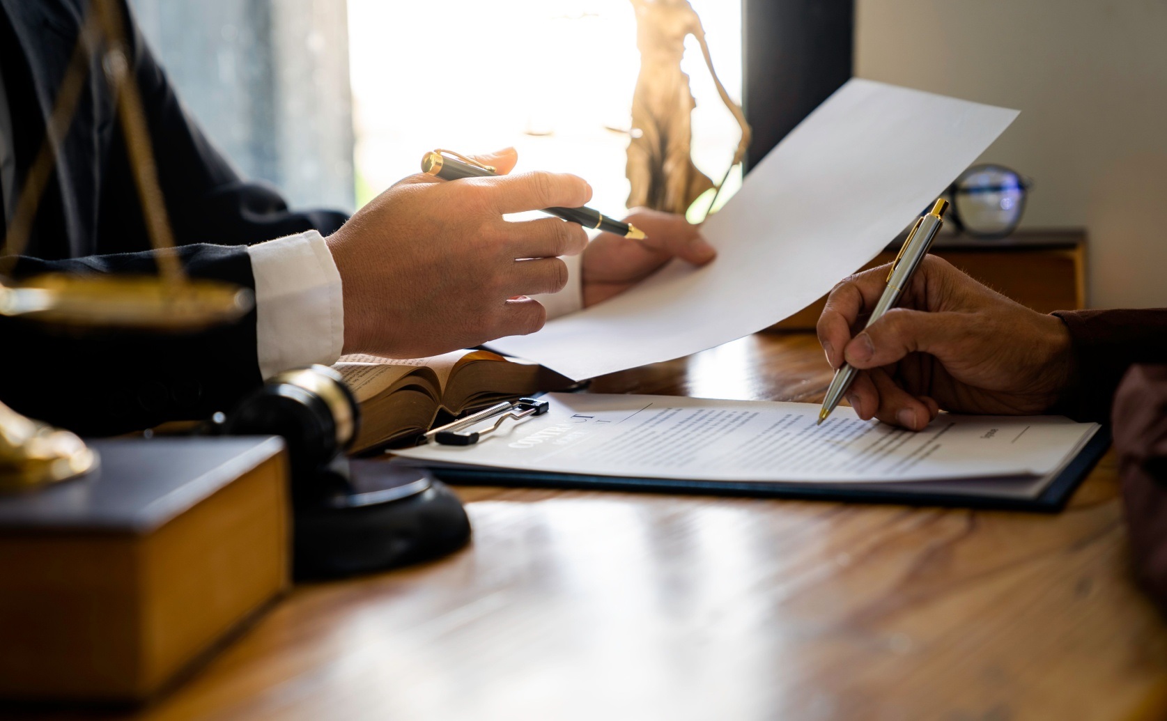 Legal consultancy on filing complaints to international organizations regarding investment issues