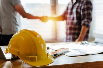 Quy định pháp luật liên quan đến hợp đồng tư vấn giám sát thi công xây dựng