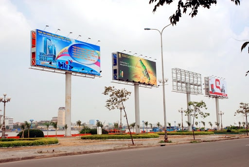 Những quy định về biển quảng cáo ngoài trời bạn cần biết