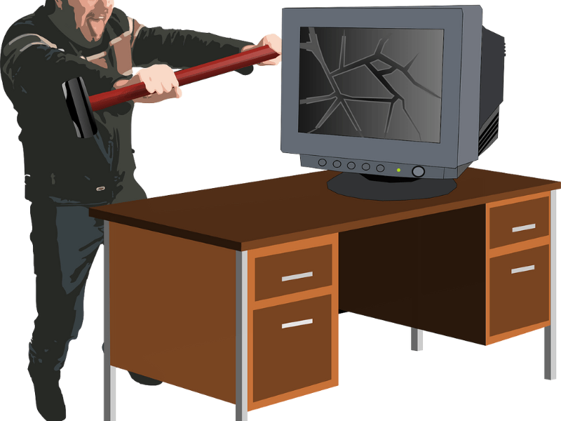 Thuê người phá hoại tài sản người khác bị xử lý như thế nào?