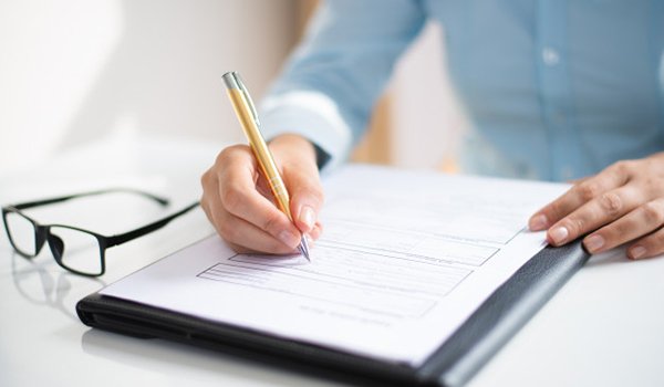 Legal regulations on contract extensions in vietnam