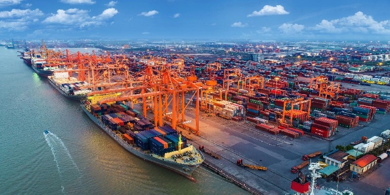 Thủ tục đề nghị cấp Giấy phép rời cảng được thực hiện như thế nào?