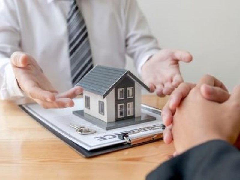 Nghĩa vụ của bên nhận cầm cố tài sản khác của khách hàng là gì?