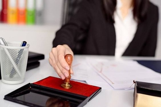 Giấy ủy quyền có bắt buộc phải công chứng không?