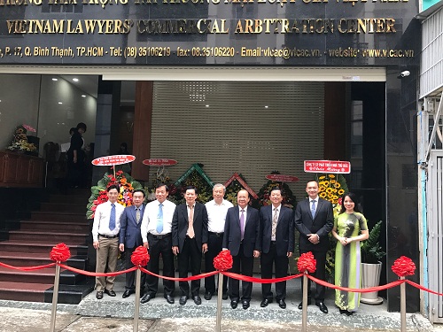 trung tâm trọng tài thương mại